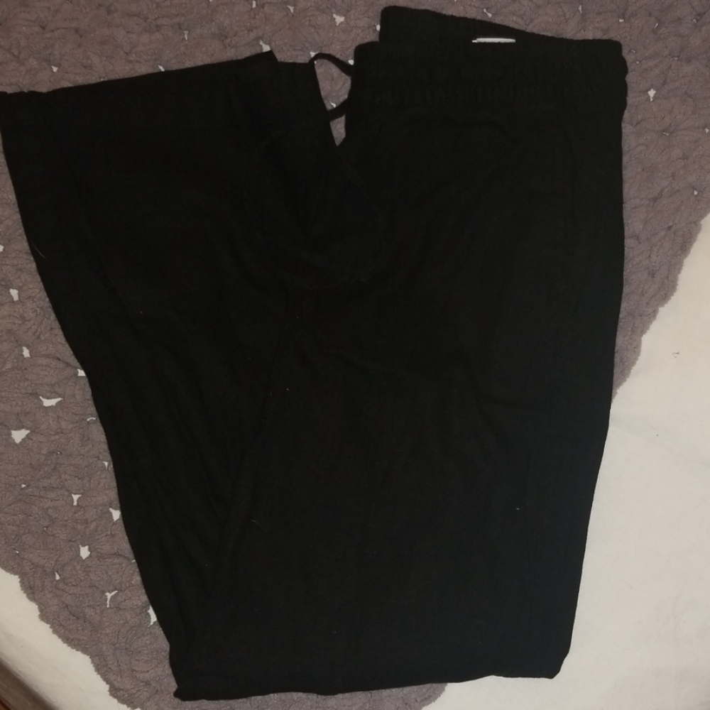 Black linen pants